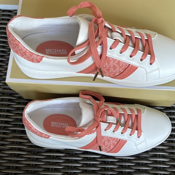 MICHAEL KORS POPPY STRIPE LACE UP NAPPA FAUX LEATHER SHERBERT WMNS - Picture 3 of 16